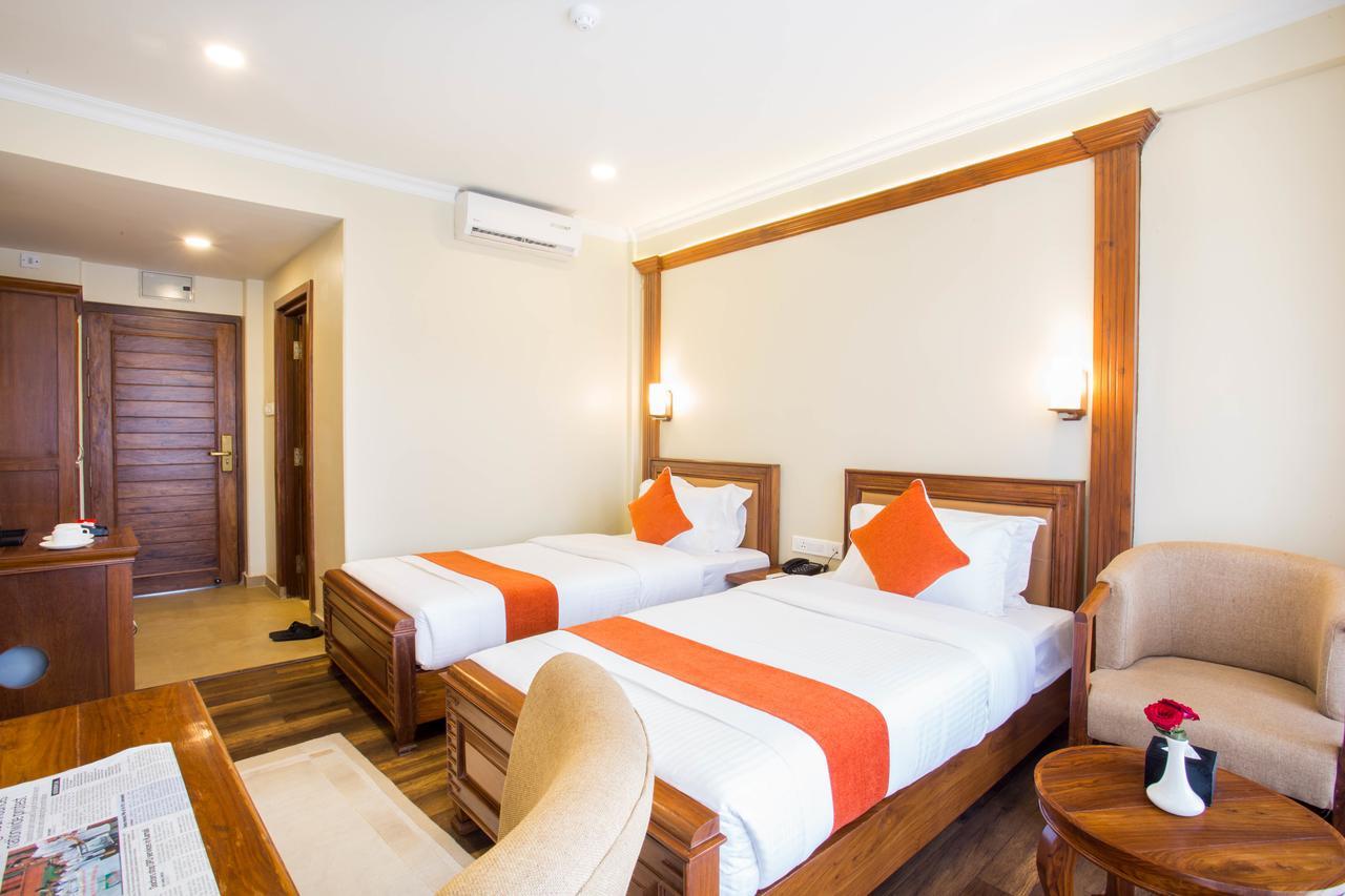 Hotel Portland Ποκάρα Εξωτερικό φωτογραφία